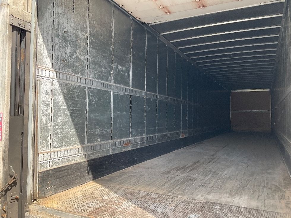 Dry Van Trailer-Semi Trailers-Great Dane-2015-Trailer-La Vergne-TN-250,326\n\t\tmiles-$ 15,500 - Image 9