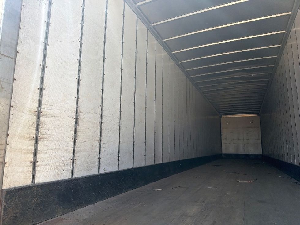 Dry Van Trailer-Semi Trailers-Great Dane-2015-Trailer-Lansing-MI-350,042\n\t\tmiles-$ 14,750 - Image 8