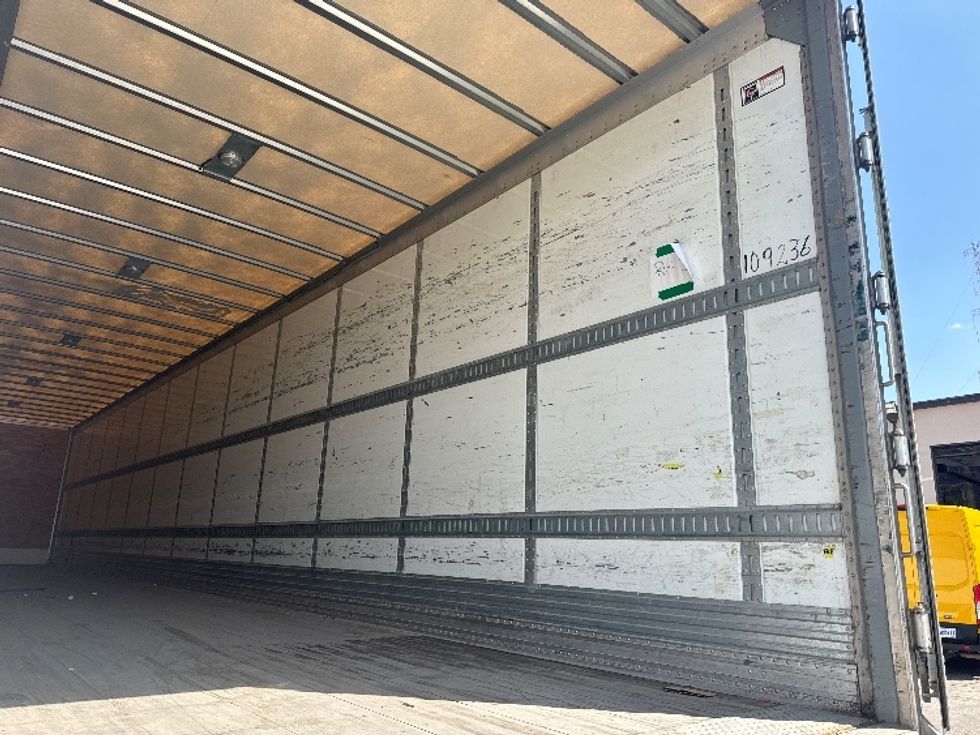 Dry Van Trailer-Semi Trailers-Great Dane-2015-Trailer-Memphis-TN-380,327\n\t\tmiles-$ 15,000 - Image 9