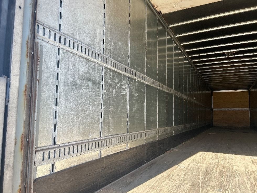 Dry Van Trailer-Semi Trailers-Great Dane-2015-Trailer-Remington-IN-286,472\n\t\tmiles-$ 16,000 - Image 9