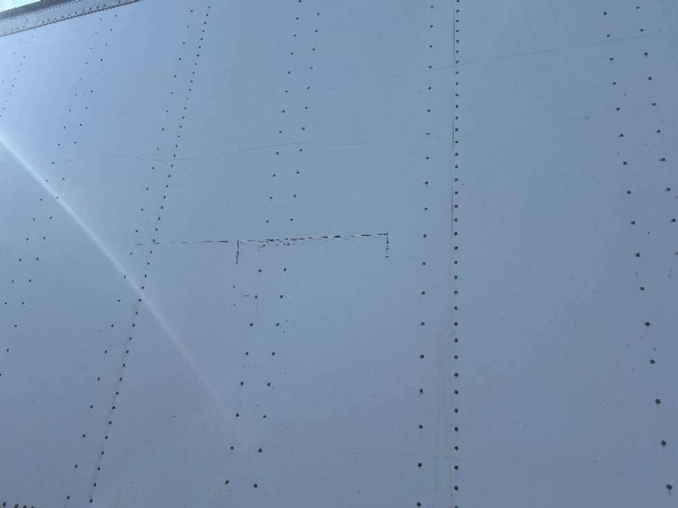 Dry Van Trailer-Semi Trailers-Great Dane-2015-Trailer-Remington-IN-297,589\n\t\tmiles-$ 19,500 - Image 13