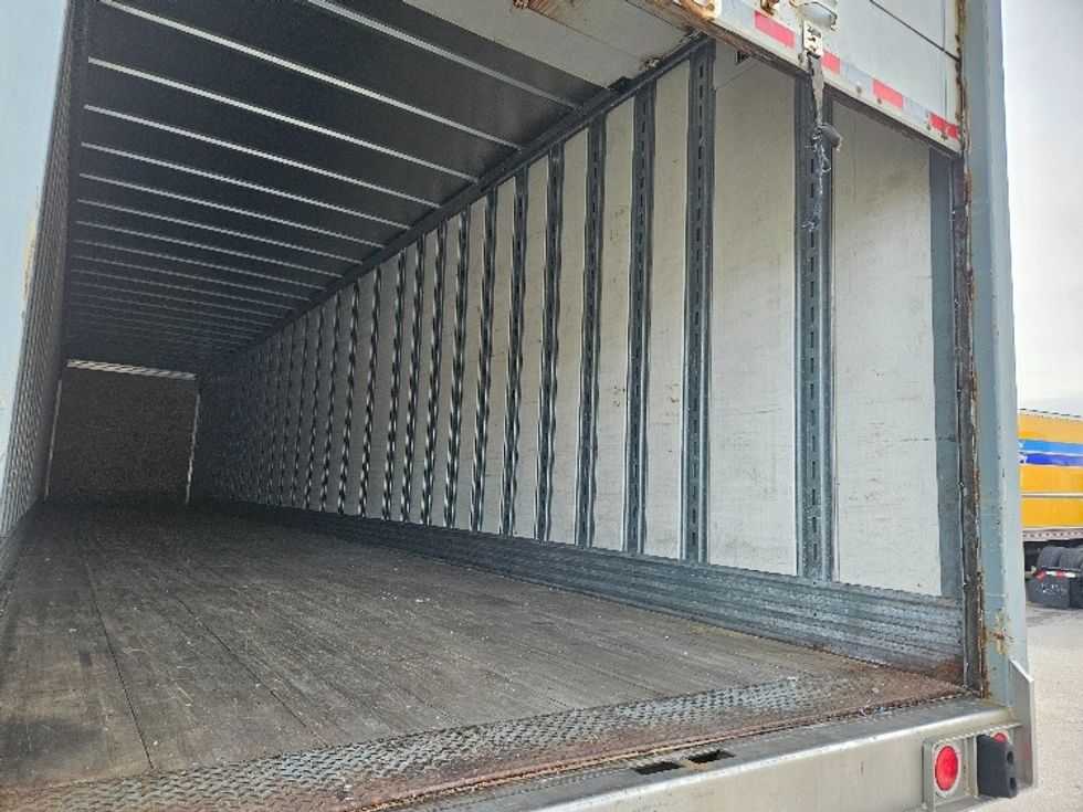 Dry Van Trailer-Semi Trailers-Great Dane-2015-Trailer-Roseville-MN-320,648\n\t\tmiles-$ 15,000 - Image 9