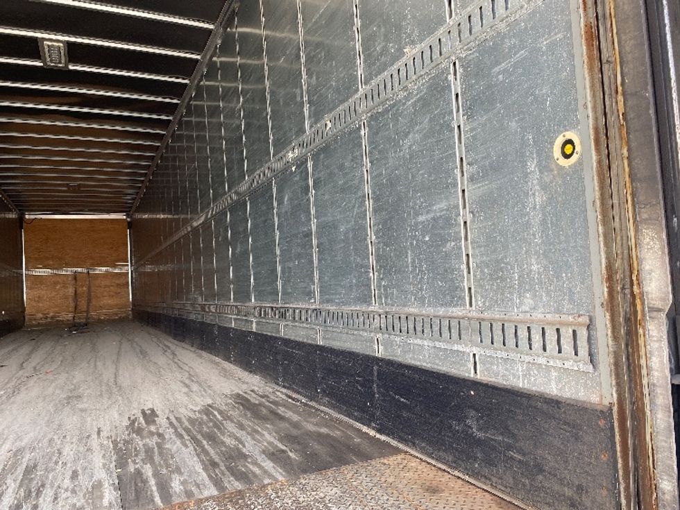 Dry Van Trailer-Semi Trailers-Great Dane-2015-Trailer-Scarborough-ME-737,887\n\t\tmiles-$ 14,000 - Image 10