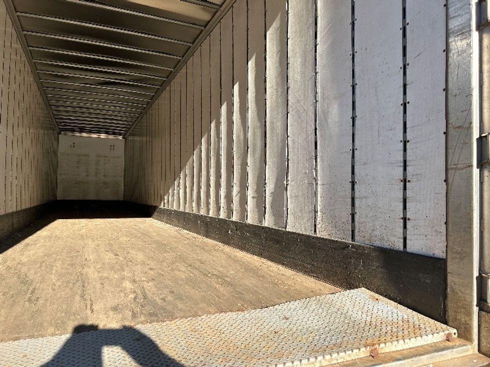 Dry Van Trailer-Semi Trailers-Great Dane-2015-Trailer-Summit-MS-397,825\n\t\tmiles-$ 15,500 - Image 10