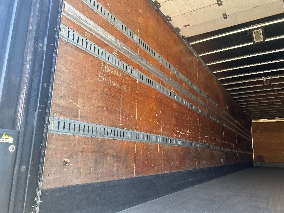 Dry Van Trailer-Semi Trailers-Great Dane-2016-Trailer-Carson-CA-422,025\n\t\tmiles-$ 16,500 - Image 9