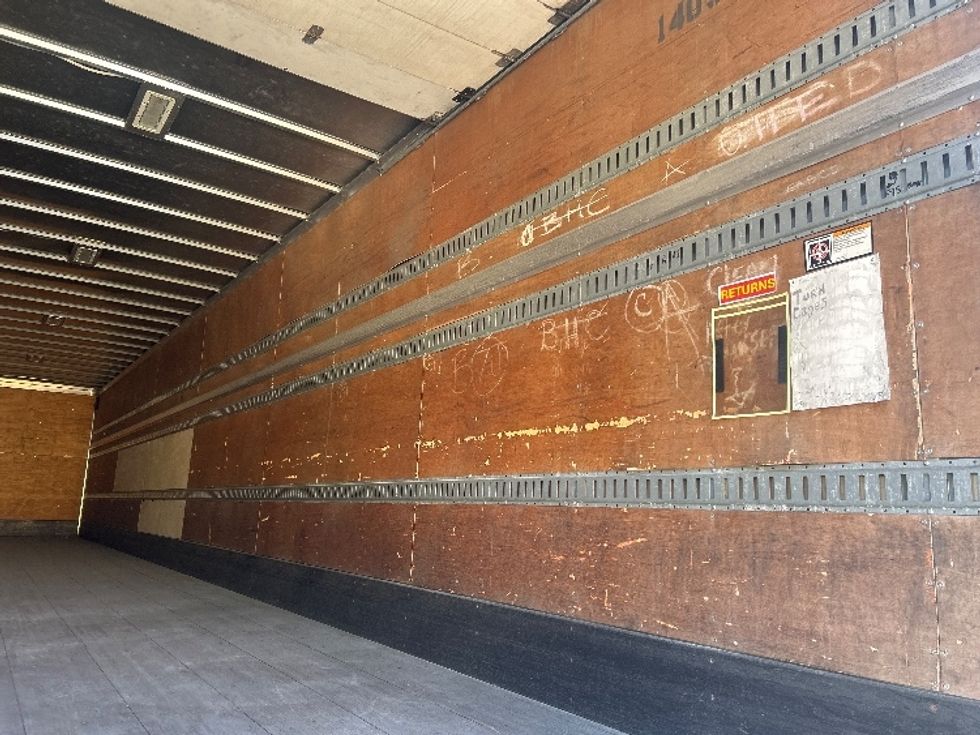 Dry Van Trailer-Semi Trailers-Great Dane-2016-Trailer-Corona-CA-398,502\n\t\tmiles-$ 17,500 - Image 10