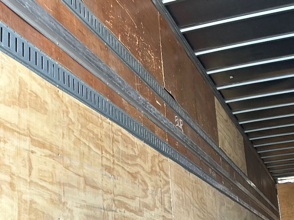 Dry Van Trailer-Semi Trailers-Great Dane-2016-Trailer-Corona-CA-445,560\n\t\tmiles-$ 16,500 - Image 11