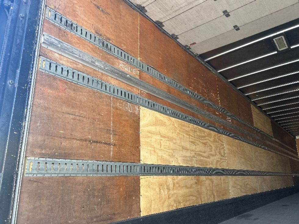 Dry Van Trailer-Semi Trailers-Great Dane-2016-Trailer-Corona-CA-445,560\n\t\tmiles-$ 16,500 - Image 9