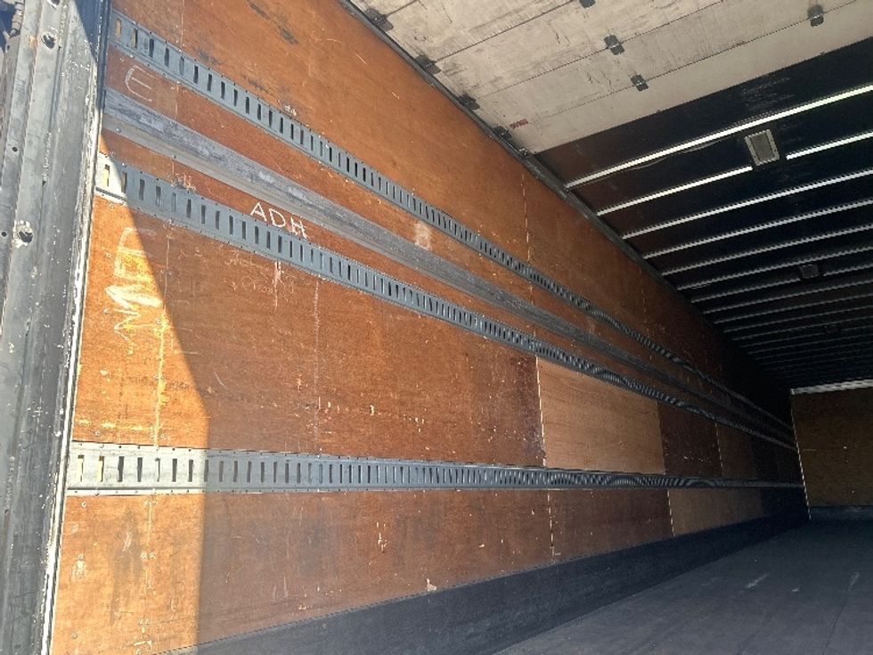 Dry Van Trailer-Semi Trailers-Great Dane-2016-Trailer-Corona-CA-528,864\n\t\tmiles-$ 17,500 - Image 9