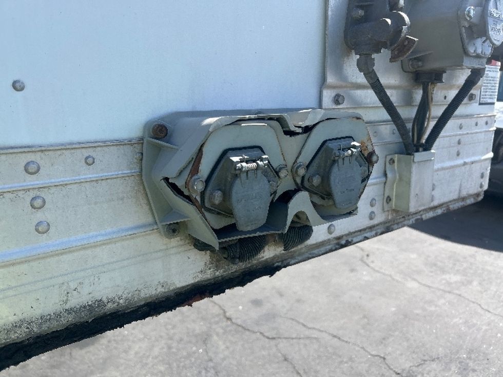 Dry Van Trailer-Semi Trailers-Great Dane-2016-Trailer-Fontana-CA-145,860\n\t\tmiles-$ 18,000 - Image 13