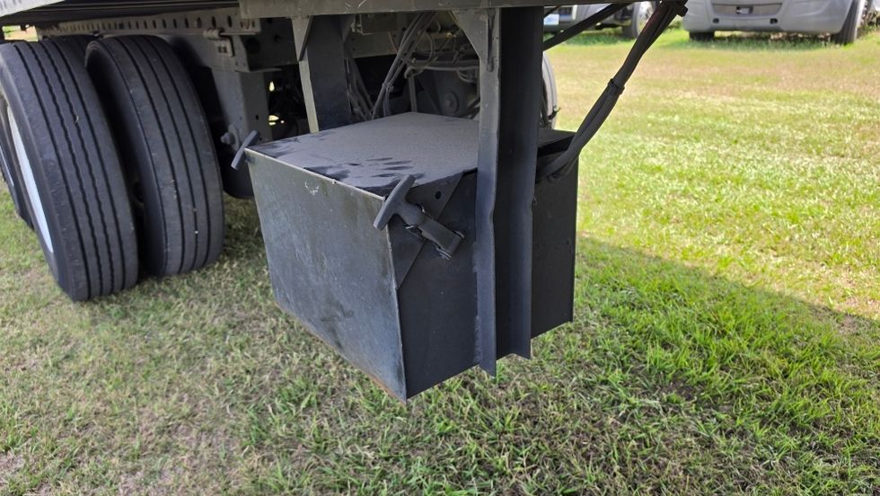 Dry Van Trailer-Semi Trailers-Great Dane-2016-Trailer-Ocala-FL-704,440\n\t\tmiles-$ 17,500 - Image 12