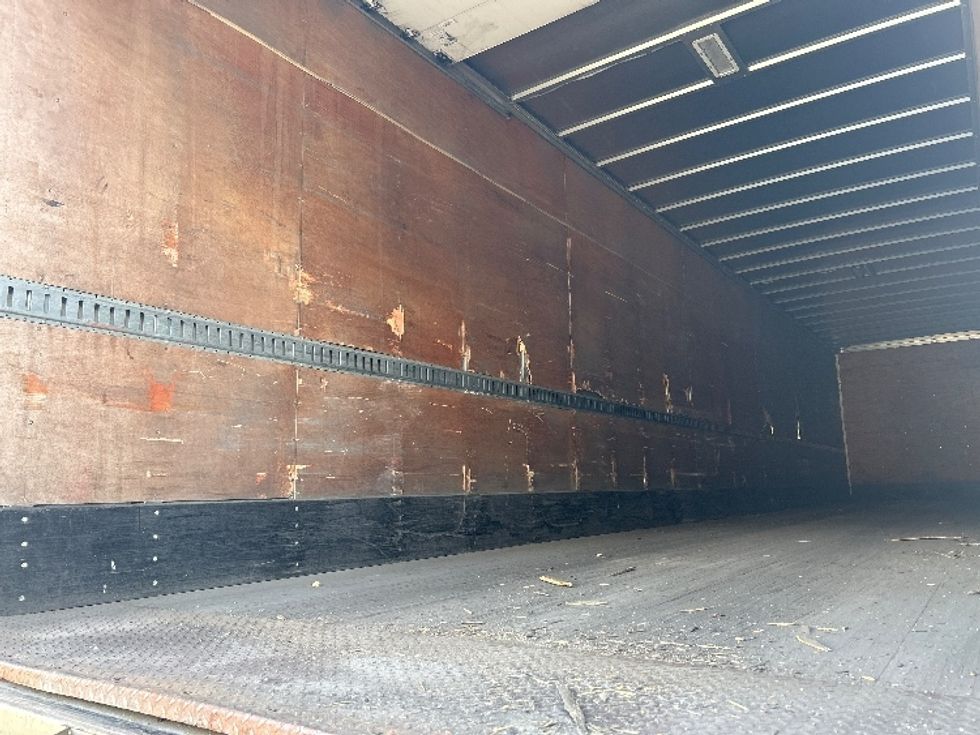 Dry Van Trailer-Semi Trailers-Great Dane-2016-Trailer-Richmond-VA-994,989\n\t\tmiles-$ 16,000 - Image 9