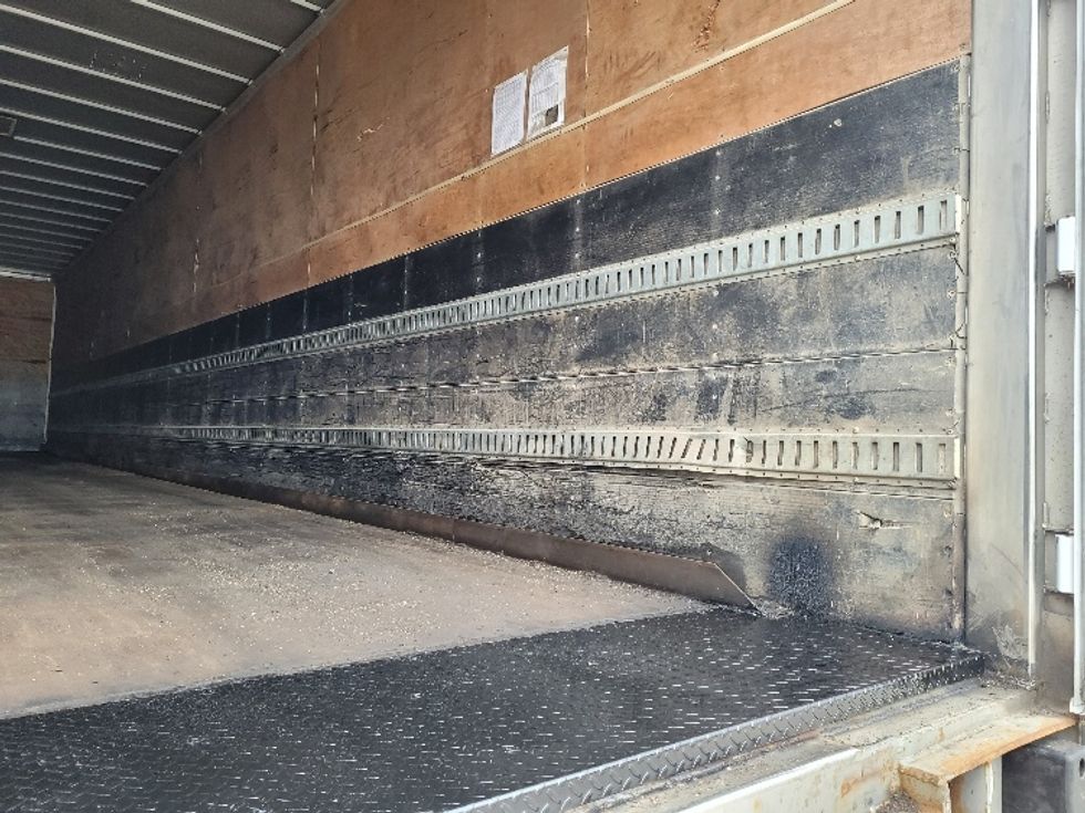 Dry Van Trailer-Semi Trailers-Great Dane-2016-Trailer-Twinsburg-OH-466,173\n\t\tmiles-$ 19,750 - Image 9