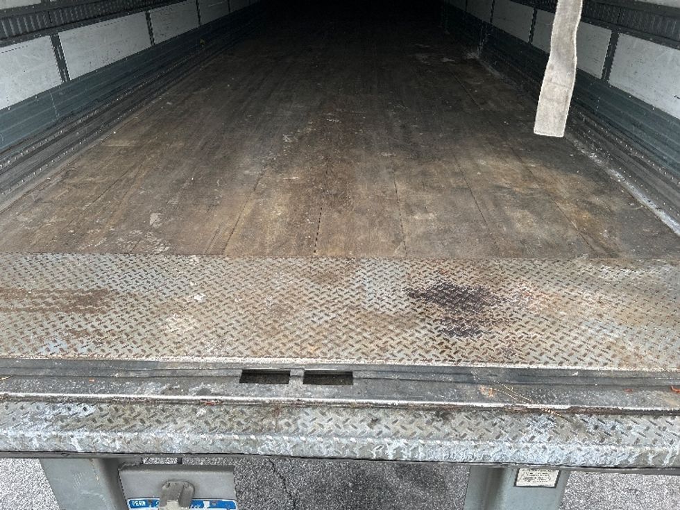 Dry Van Trailer-Semi Trailers-Great Dane-2016-Trailer-West Columbia-SC-450,286\n\t\tmiles-$ 16,750 - Image 8