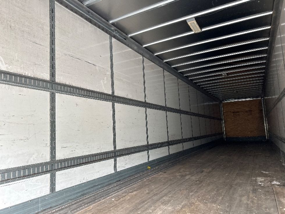 Dry Van Trailer-Semi Trailers-Great Dane-2016-Trailer-West Columbia-SC-450,286\n\t\tmiles-$ 16,750 - Image 9