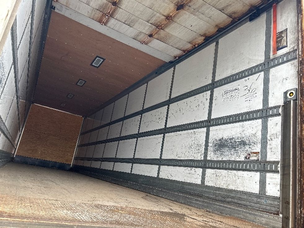 Dry Van Trailer-Semi Trailers-Great Dane-2017-Trailer-Braintree-MA-451,530\n\t\tmiles-$ 17,500 - Image 10