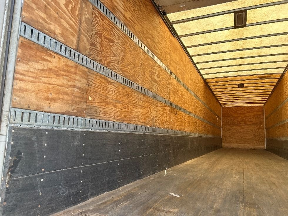 Dry Van Trailer-Semi Trailers-Great Dane-2017-Trailer-Chicopee-MA-238,859\n\t\tmiles-$ 18,250 - Image 9