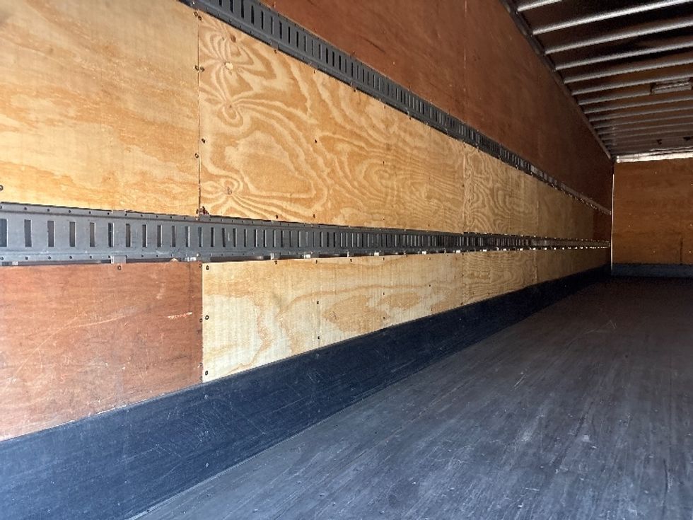 Dry Van Trailer-Semi Trailers-Great Dane-2017-Trailer-Mebane-NC-427,656\n\t\tmiles-$ 18,500 - Image 9