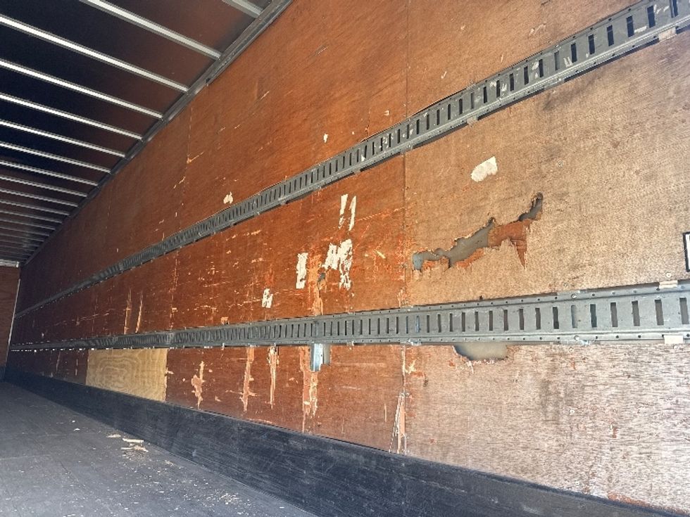 Dry Van Trailer-Semi Trailers-Great Dane-2017-Trailer-Omaha-NE-523,041\n\t\tmiles-$ 17,500 - Image 10