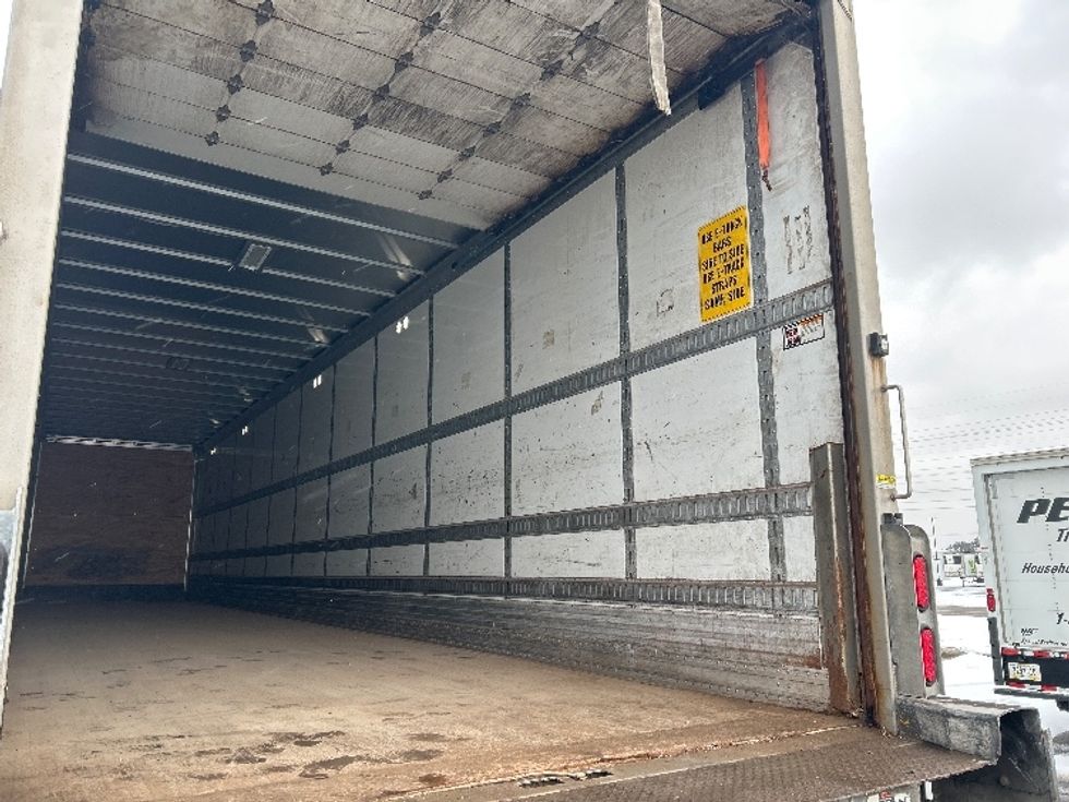 Dry Van Trailer-Semi Trailers-Great Dane-2017-Trailer-Rothschild-WI-549,281\n\t\tmiles-$ 17,750 - Image 10