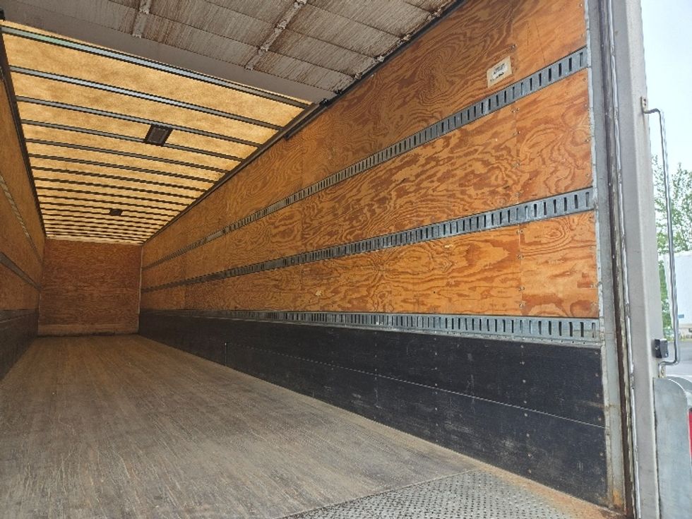 Dry Van Trailer-Semi Trailers-Great Dane-2019-Trailer-Hazleton-PA-299,411\n\t\tmiles-$ 19,500 - Image 10