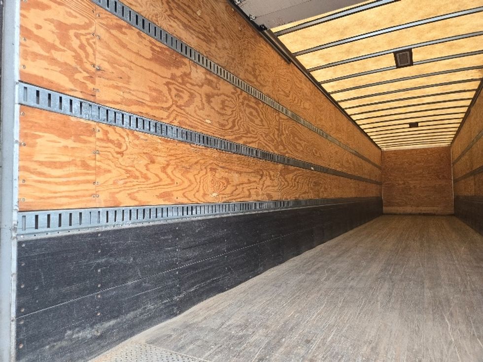 Dry Van Trailer-Semi Trailers-Great Dane-2019-Trailer-Hazleton-PA-299,411\n\t\tmiles-$ 19,500 - Image 9