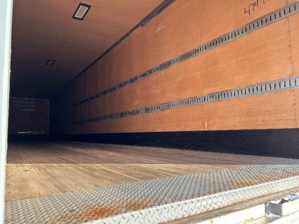 Dry Van Trailer-Semi Trailers-Great Dane-2023-Trailer-Rothschild-WI-19,662\n\t\tmiles-$ 35,000 - Image 9
