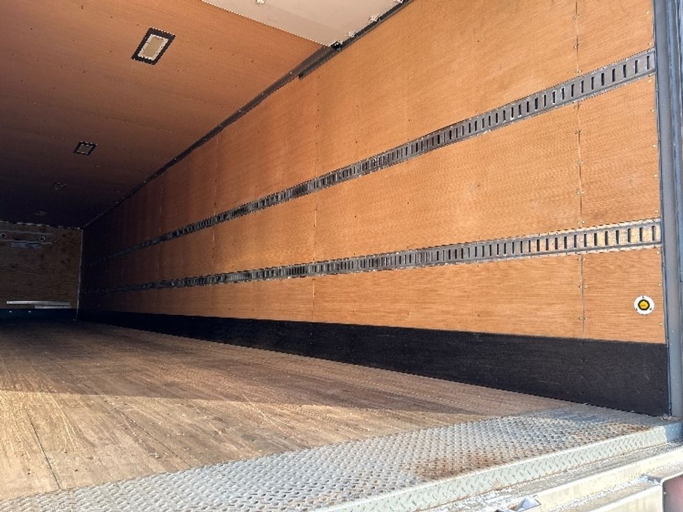 Dry Van Trailer-Semi Trailers-Great Dane-2023-Trailer-Rothschild-WI-26,325\n\t\tmiles-$ 35,000 - Image 9