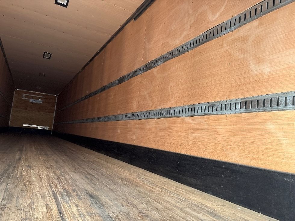 Dry Van Trailer-Semi Trailers-Great Dane-2023-Trailer-Sheboygan-WI-49,456\n\t\tmiles-$ 35,000 - Image 9