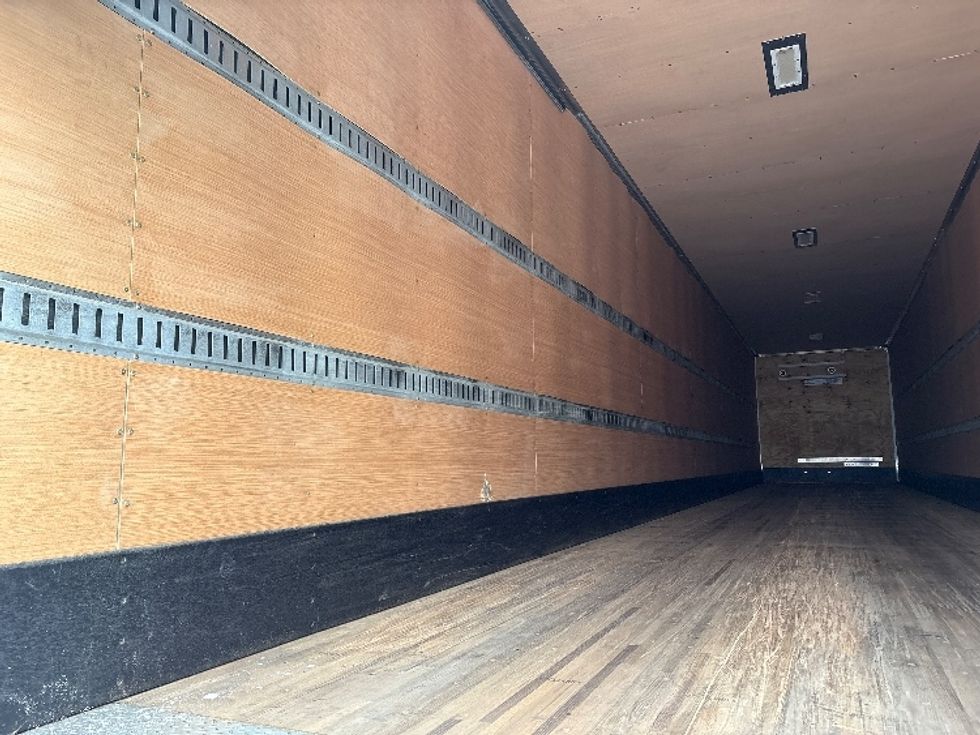 Dry Van Trailer-Semi Trailers-Great Dane-2023-Trailer-Sheboygan-WI-8,593\n\t\tmiles-$ 35,000 - Image 9