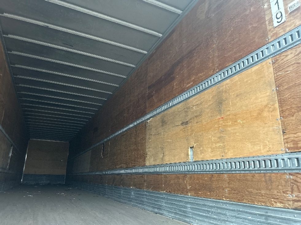 Dry Van Trailer-Semi Trailers-Hyundai-2013-Trailer-Central Islip-NY-180,788\n\t\tmiles-$ 13,000 - Image 9