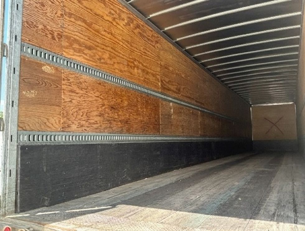 Dry Van Trailer-Semi Trailers-Hyundai-2013-Trailer-Des Moines-IA-341,454\n\t\tmiles-$ 14,500 - Image 8