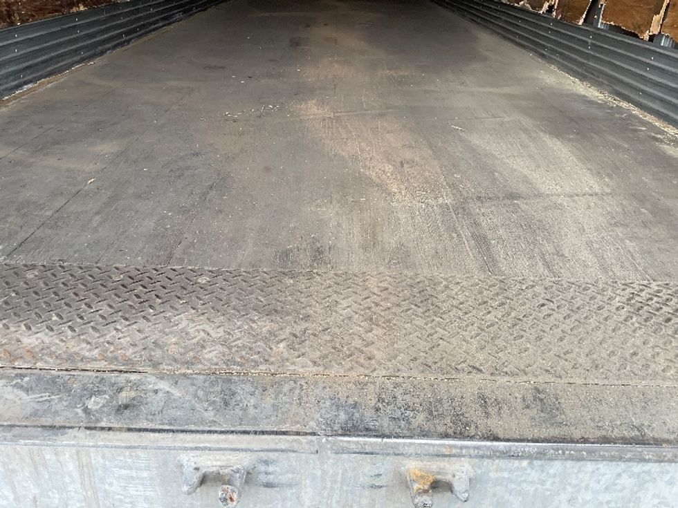 Dry Van Trailer-Semi Trailers-Hyundai-2013-Trailer-East Chicago-IN-157,765\n\t\tmiles-$ 13,000 - Image 8