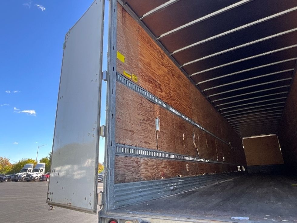 Dry Van Trailer-Semi Trailers-Hyundai-2013-Trailer-Indianapolis-IN-369,908\n\t\tmiles-$ 13,000 - Image 9
