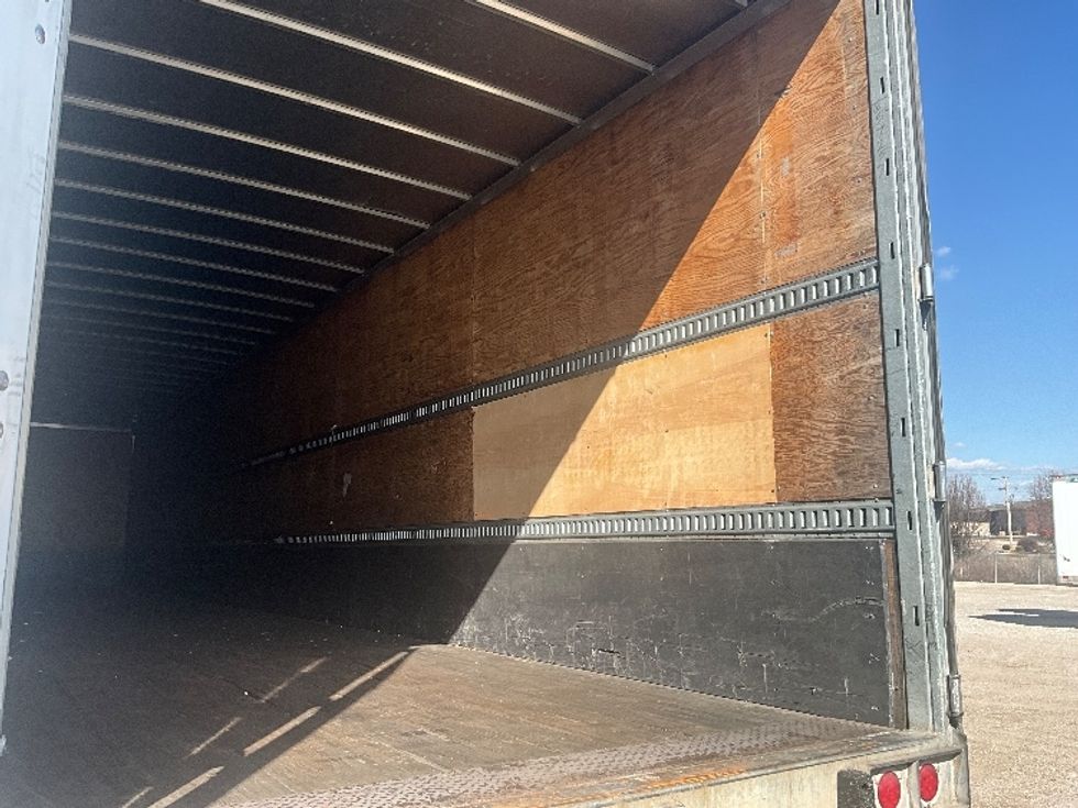 Dry Van Trailer-Semi Trailers-Hyundai-2013-Trailer-Lebanon-MO-328,652\n\t\tmiles-$ 13,500 - Image 9