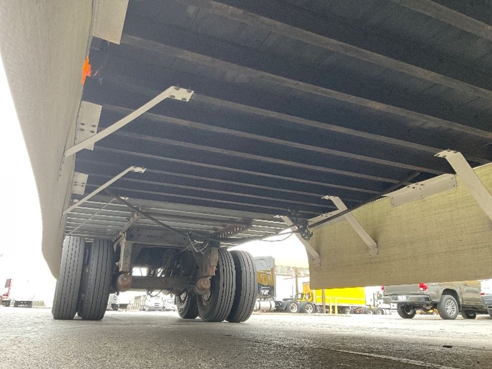 Dry Van Trailer-Semi Trailers-Hyundai-2013-Trailer-Milwaukee-WI-197,646\n\t\tmiles-$ 13,000 - Image 5