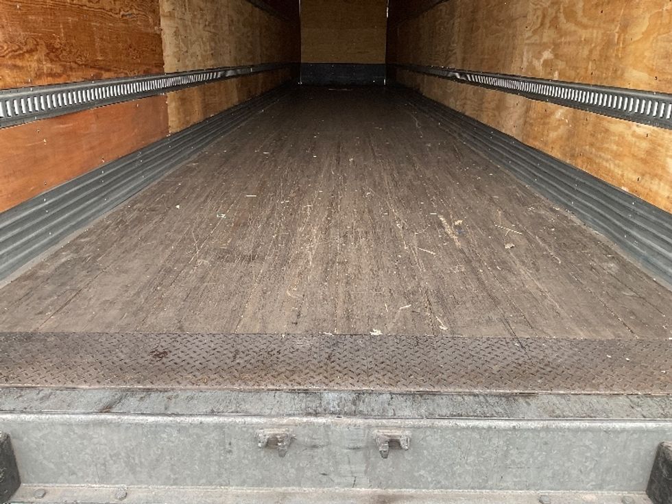Dry Van Trailer-Semi Trailers-Hyundai-2013-Trailer-Milwaukee-WI-197,646\n\t\tmiles-$ 13,000 - Image 7