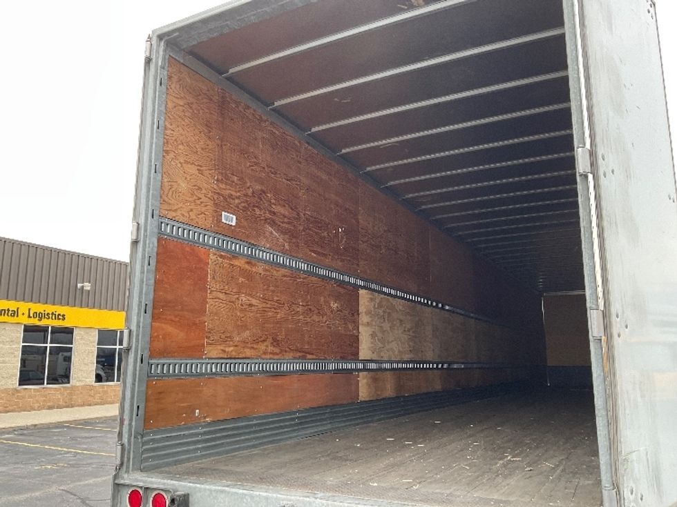 Dry Van Trailer-Semi Trailers-Hyundai-2013-Trailer-Milwaukee-WI-197,646\n\t\tmiles-$ 13,000 - Image 8