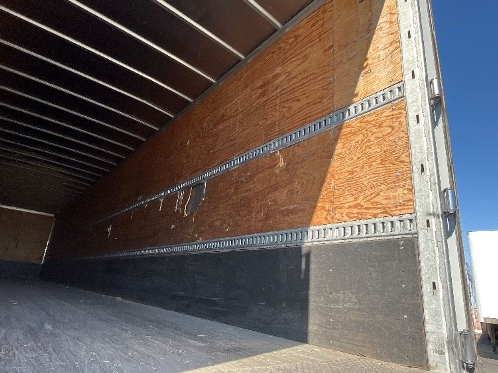 Dry Van Trailer-Semi Trailers-Hyundai-2014-Trailer-Bakersfield-CA-374,593\n\t\tmiles-$ 14,500 - Image 9