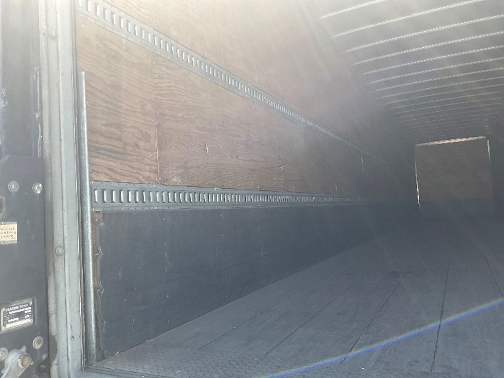 Dry Van Trailer-Semi Trailers-Hyundai-2014-Trailer-Boise-ID-296,939\n\t\tmiles-$ 15,000 - Image 9