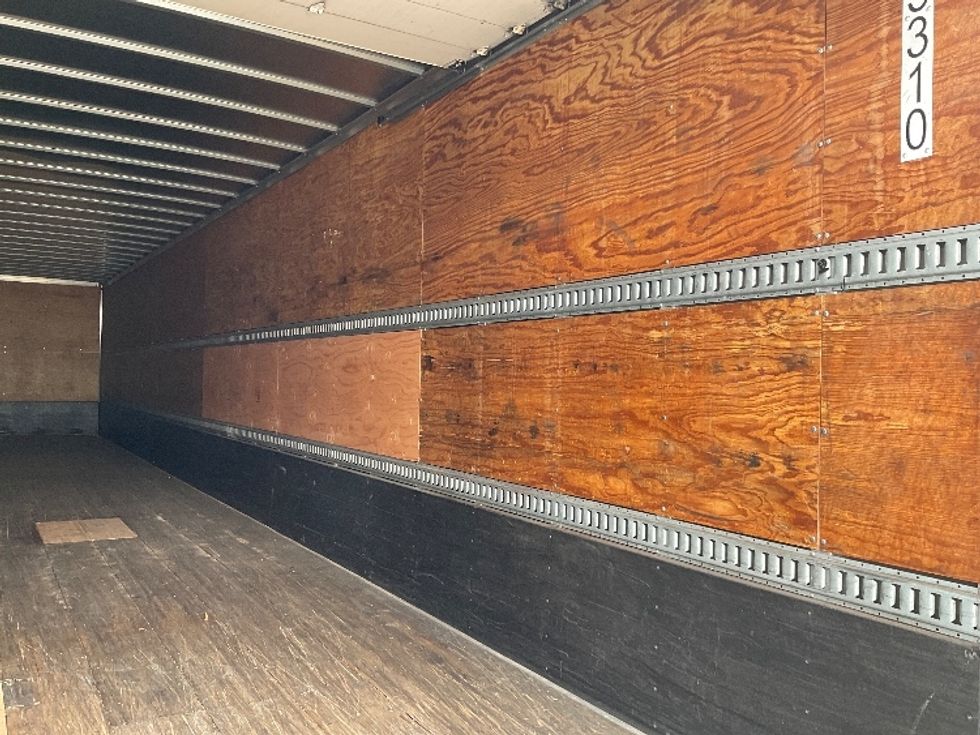 Dry Van Trailer-Semi Trailers-Hyundai-2014-Trailer-Chino-CA-300,100\n\t\tmiles-$ 15,000 - Image 10