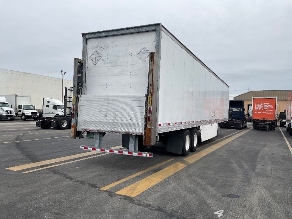 Dry Van Trailer-Semi Trailers-Hyundai-2014-Trailer-Chino-CA-300,100\n\t\tmiles-$ 15,000 - Image 4