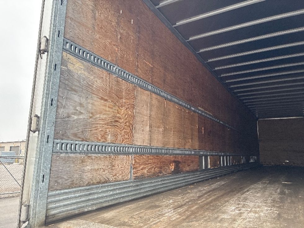 Dry Van Trailer-Semi Trailers-Hyundai-2014-Trailer-Obetz-OH-307,749\n\t\tmiles-$ 13,000 - Image 8