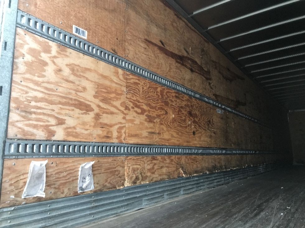 Dry Van Trailer-Semi Trailers-Hyundai-2014-Trailer-Pewaukee-WI-812,587\n\t\tmiles-$ 12,500 - Image 8