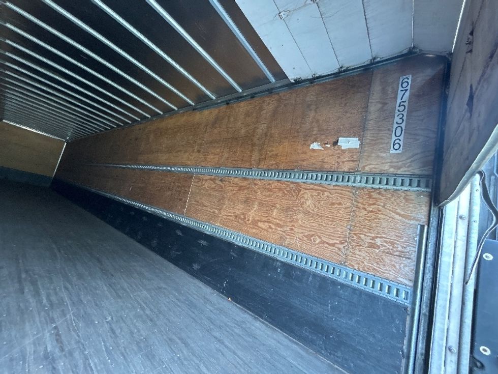 Dry Van Trailer-Semi Trailers-Hyundai-2014-Trailer-Plant City-FL-312,781\n\t\tmiles-$ 15,000 - Image 10