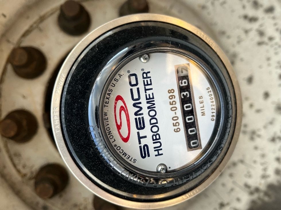 Dry Van Trailer-Semi Trailers-Hyundai-2014-Trailer-San Marcos-CA-307,098\n\t\tmiles-$ 17,000 - Image 11