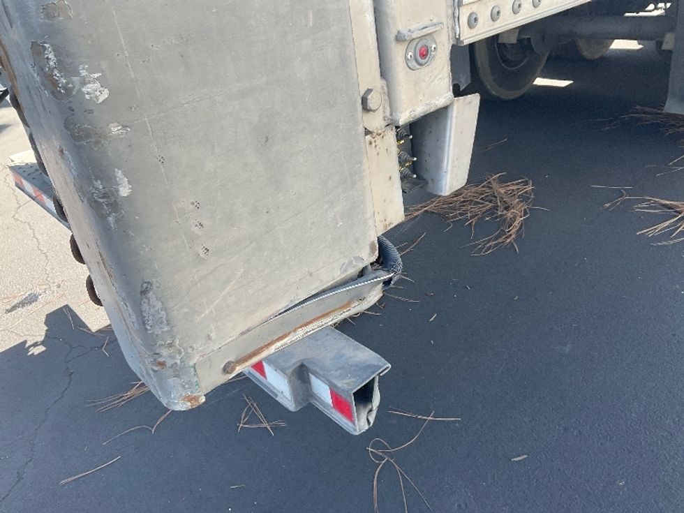 Dry Van Trailer-Semi Trailers-Hyundai-2014-Trailer-San Marcos-CA-307,098\n\t\tmiles-$ 17,000 - Image 12