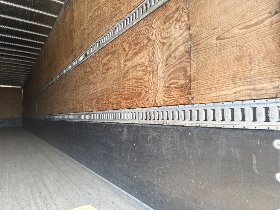 Dry Van Trailer-Semi Trailers-Hyundai-2014-Trailer-San Marcos-CA-881,981\n\t\tmiles-$ 12,750 - Image 8