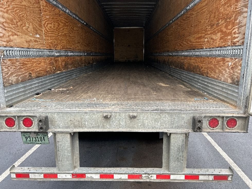 Dry Van Trailer-Semi Trailers-Hyundai-2014-Trailer-Sterling-VA-1,017,940\n\t\tmiles-$ 13,000 - Image 8