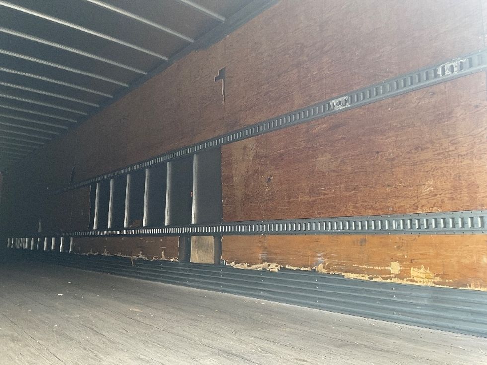 Dry Van Trailer-Semi Trailers-Hyundai-2014-Trailer-Stockton-CA-82,529\n\t\tmiles-$ 14,500 - Image 10